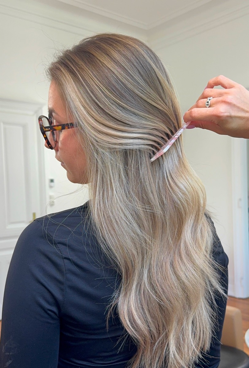 Blonde argentée wavy